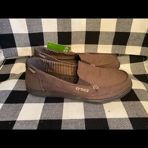 Crocs women’s loafers brand new
